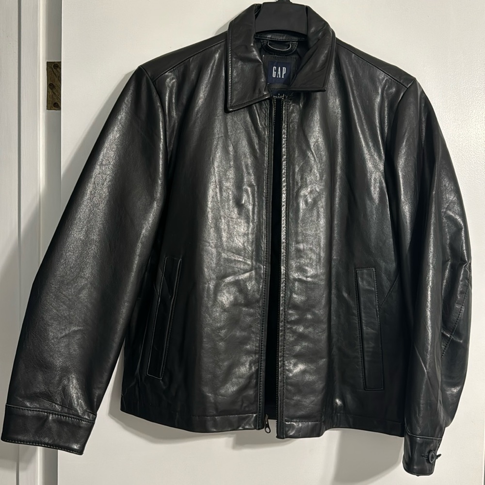 Men’s GAP leather jacket